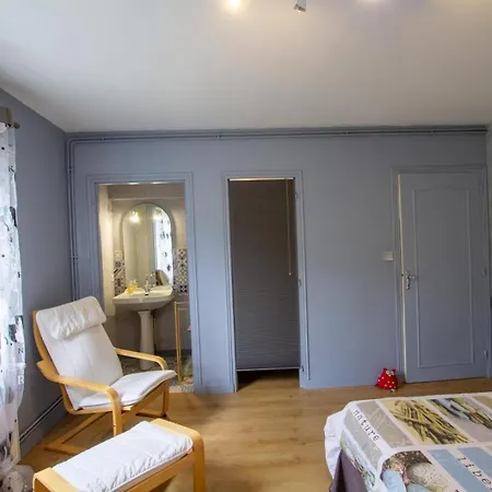 Le Puits Fleuri Holiday home Thenon