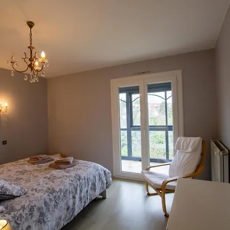 Holiday home Le Puits Fleuri *