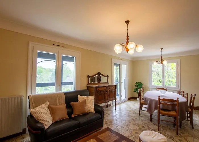 Prázdninový dům Le Puits Fleuri Thenon